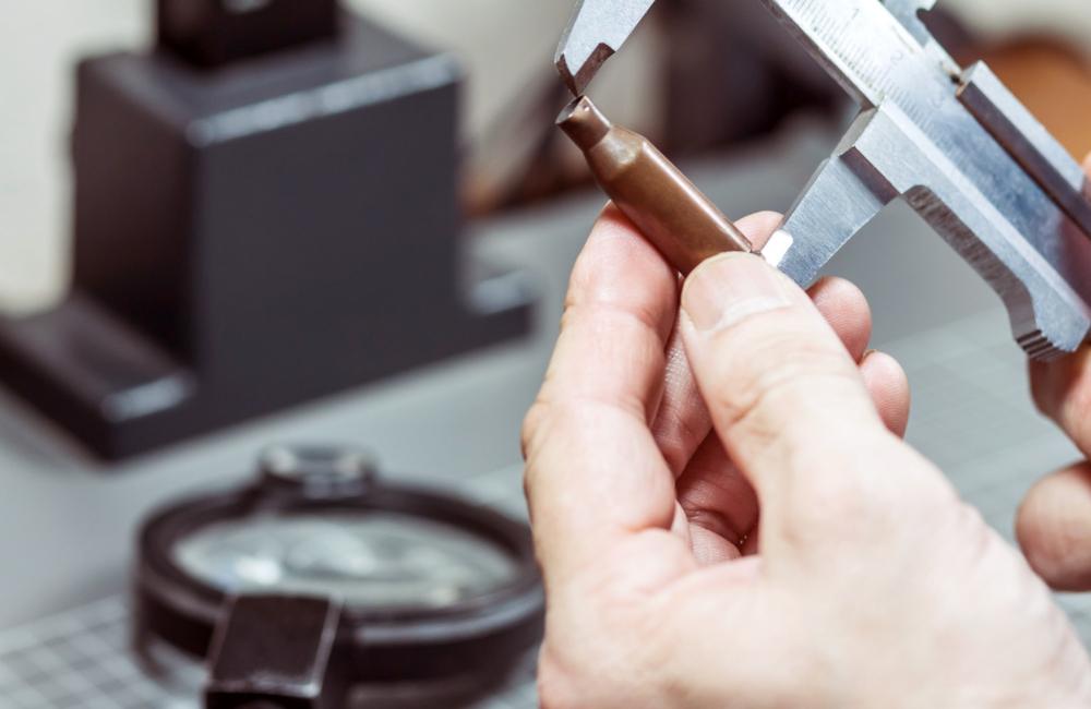 Arbeit als Waffenexperte